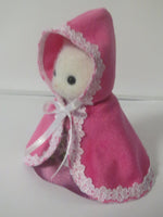 Sylvanian Mothers Pink Cape