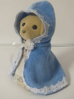 Sylvanian Mothers Cape Blue